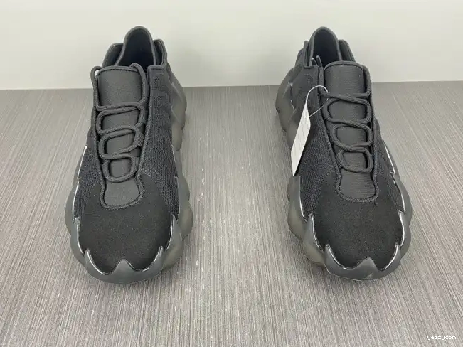 H68032 400 ADIDAS YEEZY 0630